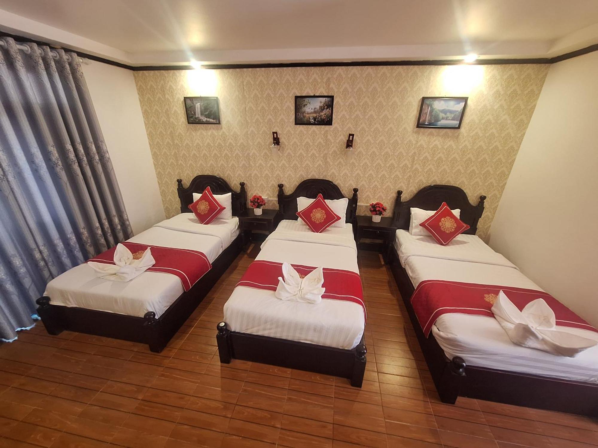 Luang Prabang Pavilion Hotel & Travel Esterno foto