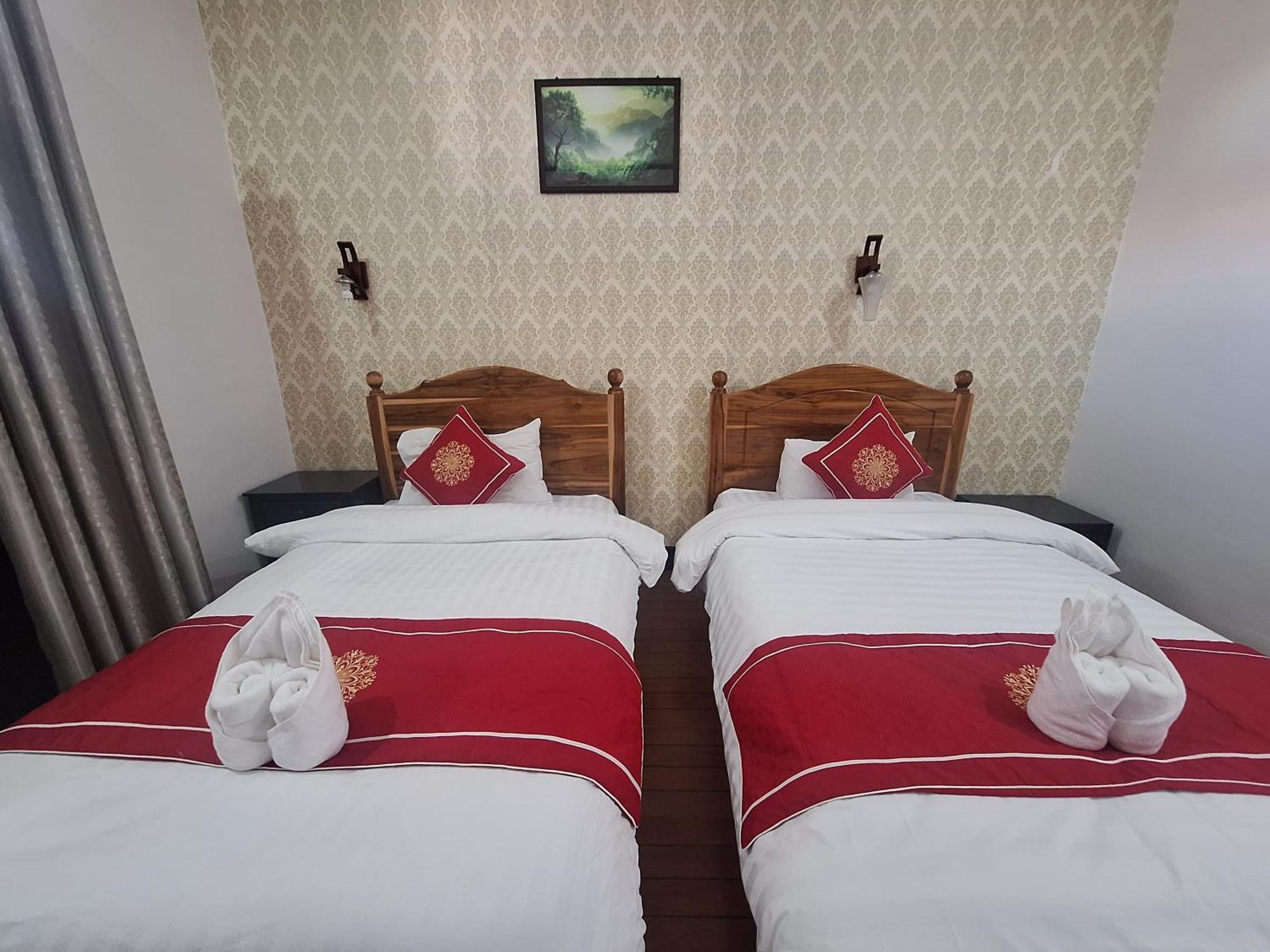 Luang Prabang Pavilion Hotel & Travel Esterno foto