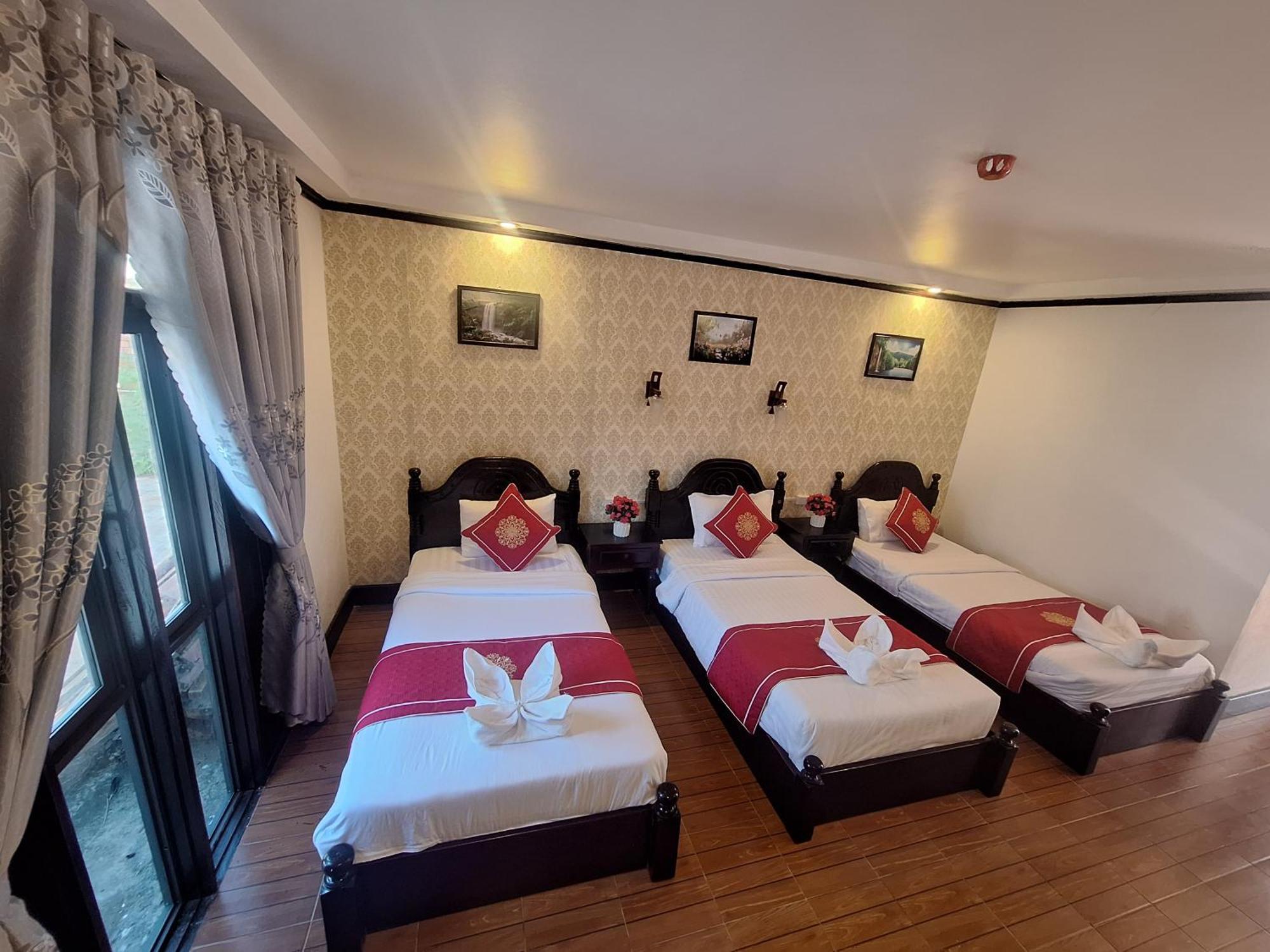 Luang Prabang Pavilion Hotel & Travel Esterno foto