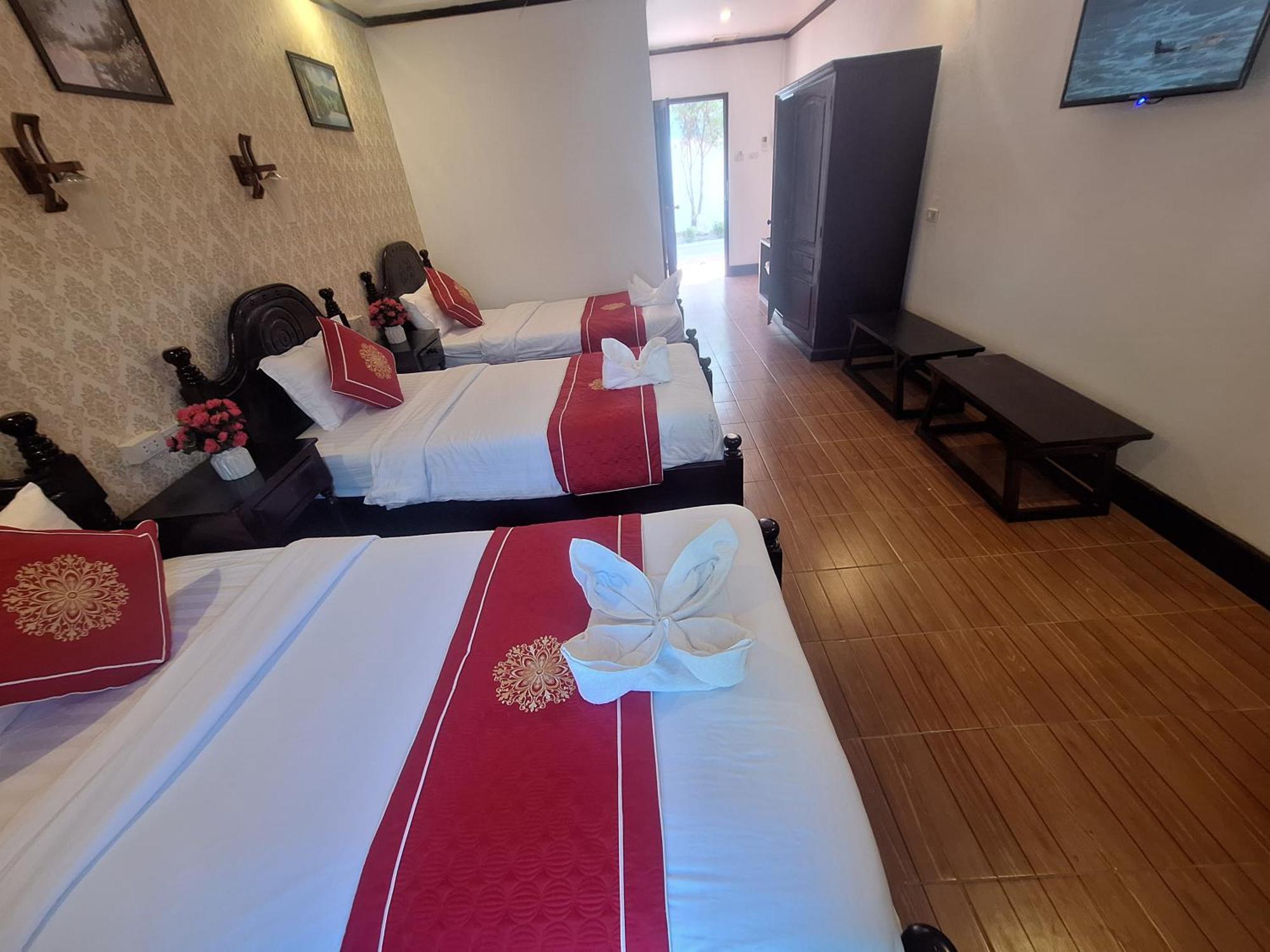 Luang Prabang Pavilion Hotel & Travel Esterno foto