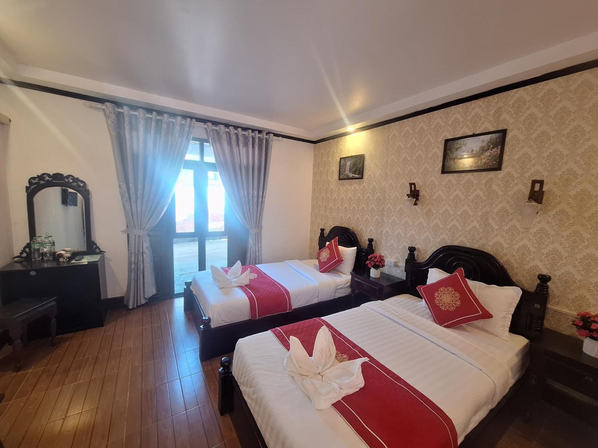 Luang Prabang Pavilion Hotel & Travel Esterno foto