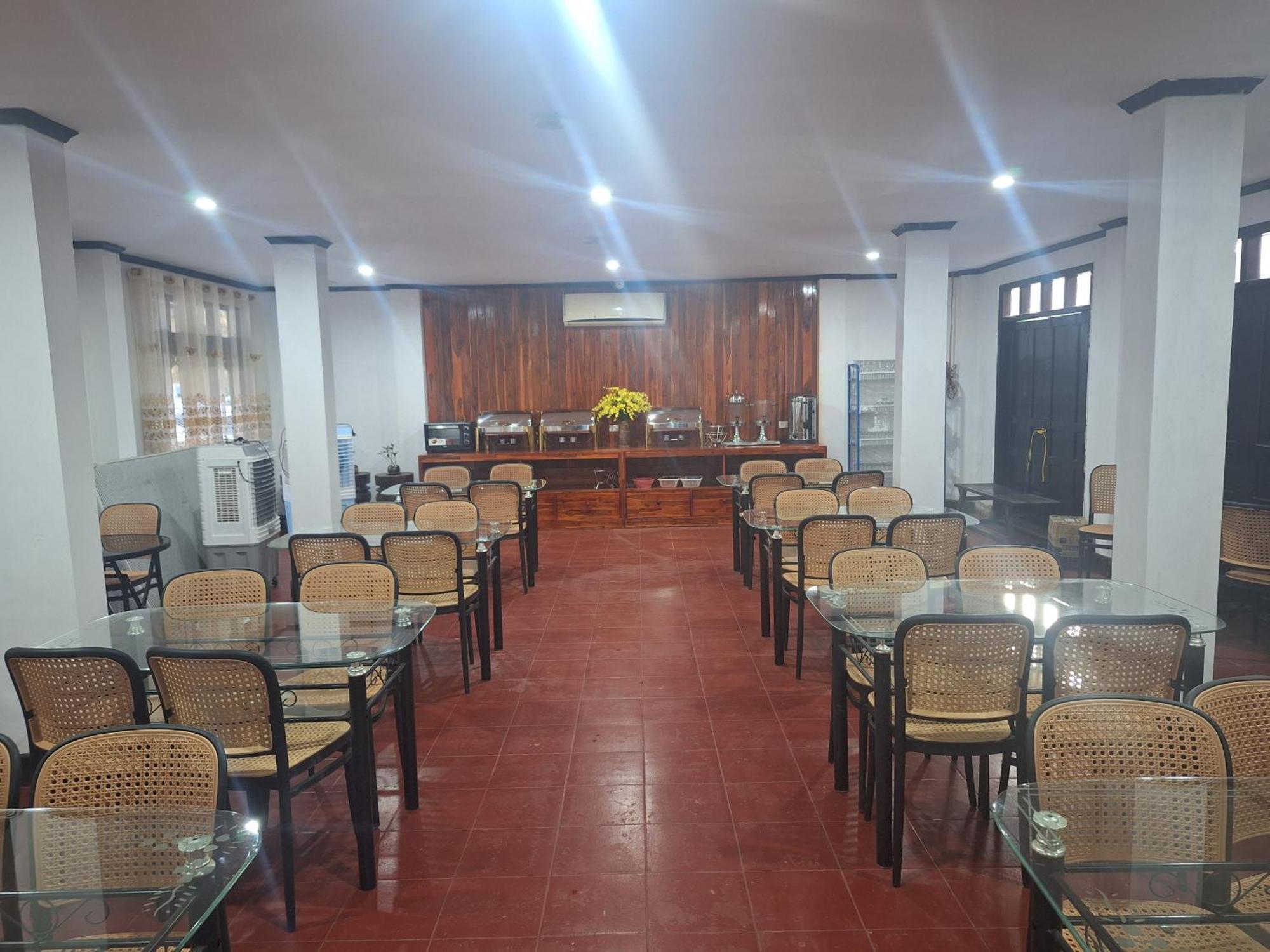 Luang Prabang Pavilion Hotel & Travel Esterno foto
